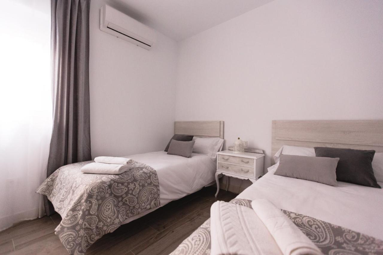 Apartamento Turistico Mis Rayitos Córdova Exterior foto